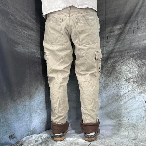 Y2K Insulated Wrangler Work cargo cold weather pants.  Baggy fit size 34 x 31 - Picture 4 of 8